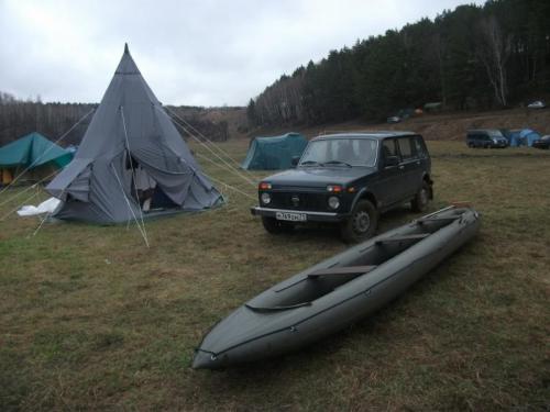 Лодка и шатер на СкиТульце-16
