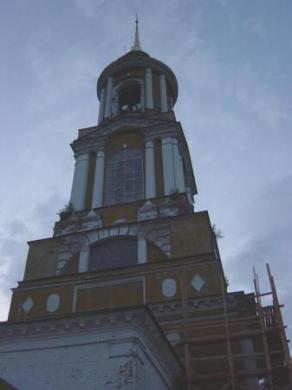Суздаль. Преподобенская колокольня Ризоположенского монастыря